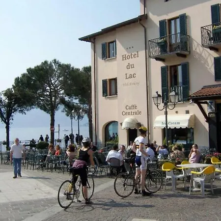 Semesterbostad Sleeps 8 Pool Menaggio